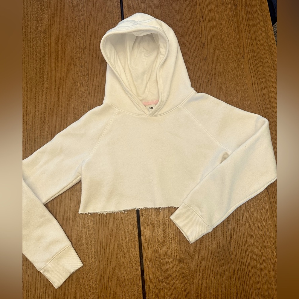 Amazon Basics cropped hoodie